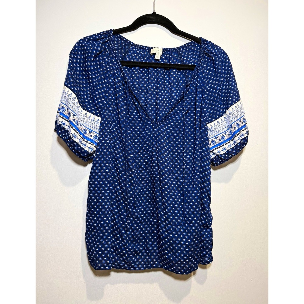 Lucky Brand Blue/White Geometric V-Neck Short Sleeve Woven Blouse Womens M